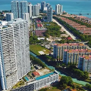 Apartment Seaview Water Purify Cozy Comfortable For Short & Long In The Landmark By Katana, Georgetown